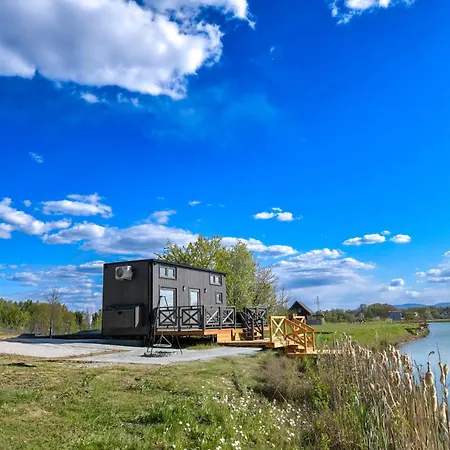 別荘 U Stanislawa - Tinyhouse Nad Stawem